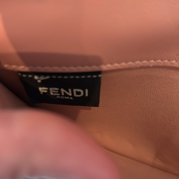 Authentic Gorgeous Timeless Fendi Peekaboo Crossbody Wallet on Chain - Picture 7 of 9